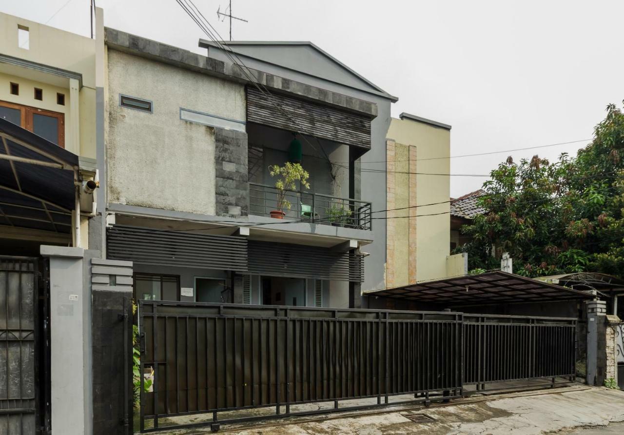 Reddoorz Syariah Near Pondok Indah Mall 3 Jakarta Exteriér fotografie